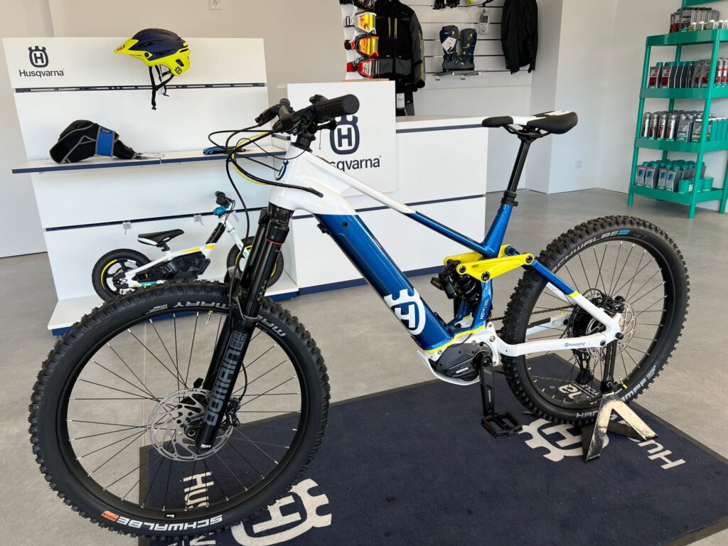 Husqvarna Hard Cross Legacy